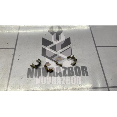 Кронштейн (сопут. товар) Chery QQ6 S21 07-10