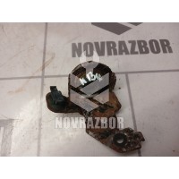 Кронштейн (сопут. товар) Renault Fluence 10-17