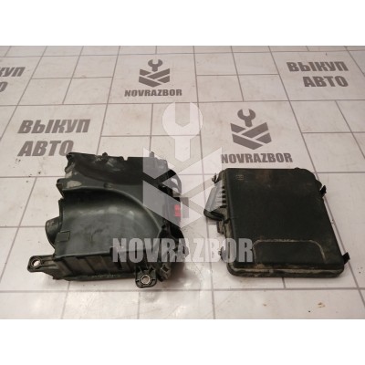 Корпус блока предохранителей Renault Fluence 10-17