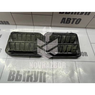 Решетка вентиляционная Renault Fluence 10-17