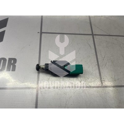 Датчик педали сцепления Renault Fluence 10-17