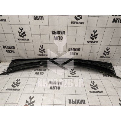 Решетка стеклоочистителя Ford Fiesta 2001-2007