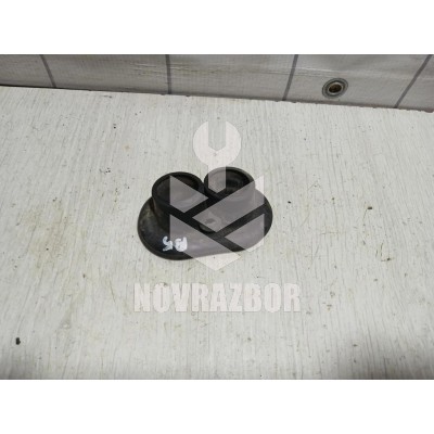 Уплотнитель VW Passat B5 96-00