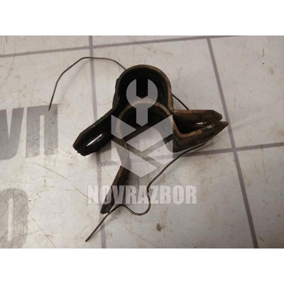 Кронштейн крепления переднего стабилизатора Chevrolet Aveo (T250) 2005-2011