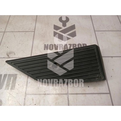 Накладка (кузов внутри) Ford Fiesta 2001-2007