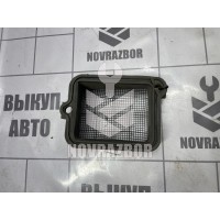 Воздухозаборник (внутри) VW Passat B3 1988-1993