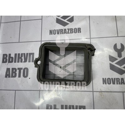 Воздухозаборник (внутри) VW Passat  B3  1988-1993