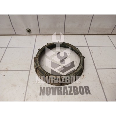 Гайка топливного насоса Renault Fluence 10-17