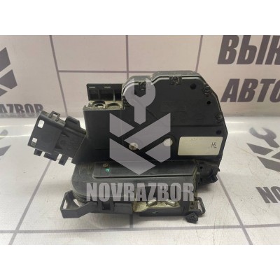 Замок двери задней левой Renault Fluence 10-17