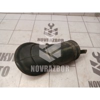 Пыльник VW Passat  B3  1988-1993