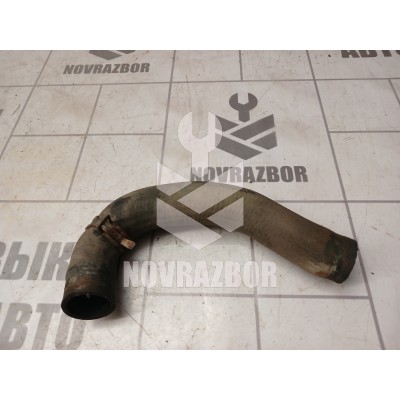 Патрубок радиатора VW Passat  B3  1988-1993