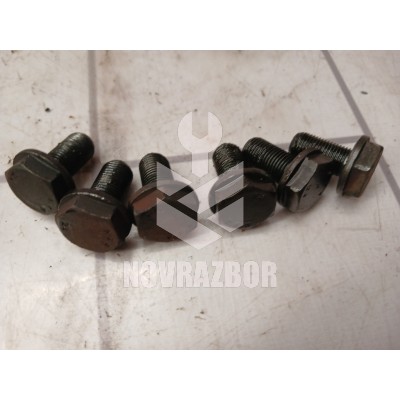 Болт коленвала VW Passat B3 1988-1993 Болт коленвала VW Passat B3 1988-1993