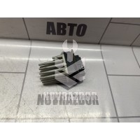 Резистор отопителя Opel Astra H / Family 2004 >