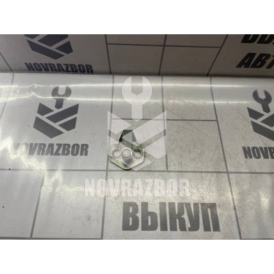 Ответная часть замка двери Ford Fiesta 2001-2007 Ответная часть замка двери Ford Fiesta 2001-2007