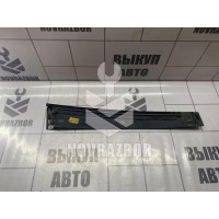 Накладка двери задней правой Ford Fiesta 2001-2007