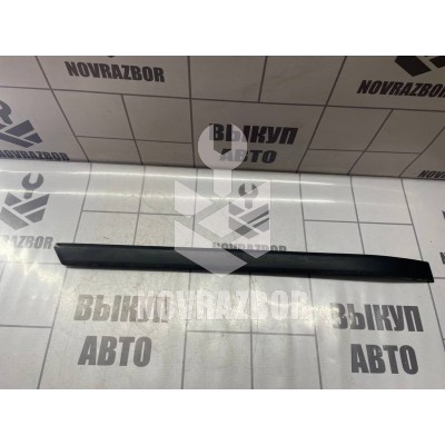Молдинг задней правой двери Ford Fiesta 2001-2007 Молдинг задней правой двери Ford Fiesta 2001-2007