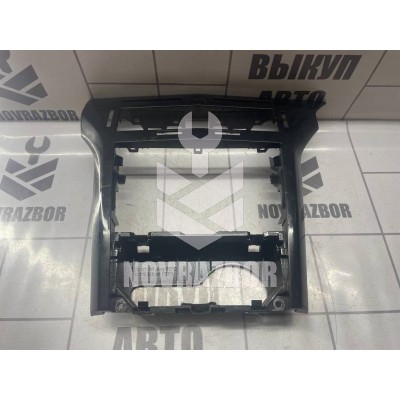 Рамка магнитолы Ford Fiesta 2001-2007