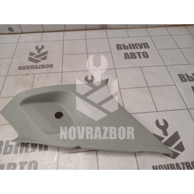 Обшивка стойки Opel Astra H / Family 2004 >