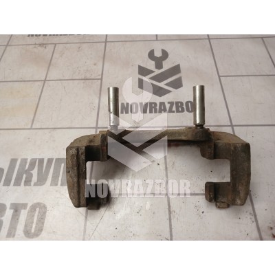 Скоба суппорта переднего Opel Astra H / Family 2004 >
