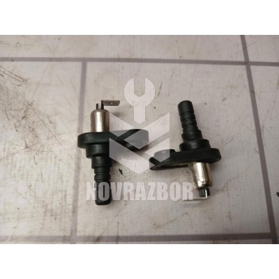 Выключатель концевой VW Passat  B3  1988-1993