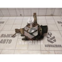 Кулак поворотный передний левый Opel Astra H / Family 2004 >