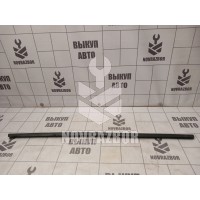 Уплотнитель стекла двери Opel Astra H / Family 2004 >