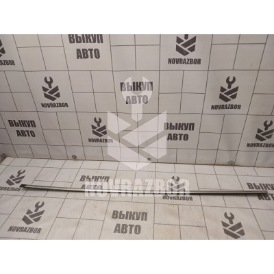 Накладка стекла переднего левого Opel Astra H / Family 2004 >