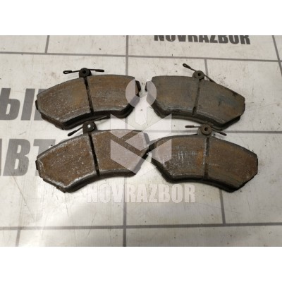 Колодки тормозные передние к-кт VW Passat  B3  1988-1993