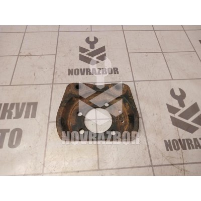 Щит опорный задний правый Opel Astra H / Family 2004 >