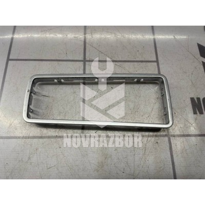 Накладка (кузов внутри) Opel Astra H / Family 2004 >