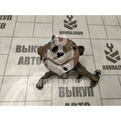 Кулак поворотный передний левый VW Passat  B3  1988-1993