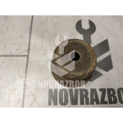 Опора заднего амортизатора VW Passat  B3  1988-1993