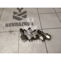 Болт колесный Opel Astra H / Family 2004 >