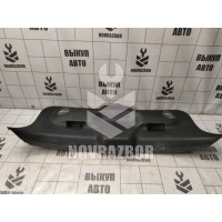Обшивка багажника Fiat Stilo  02-07