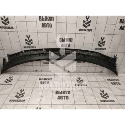 Решетка стеклоочистителя Mazda 323 BJ Protege Familia 1998-2002