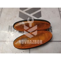 Повторитель на крыло Mazda 323 BJ Protege Familia 1998-2002