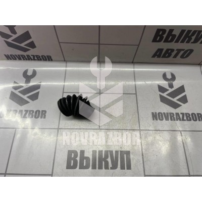 Пыльник VW Passat  B3  1988-1993