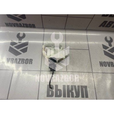 Активатор замка двери VW Passat  B3  1988-1993