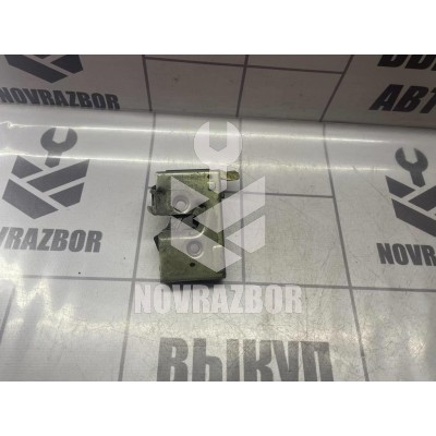 Замок двери передней правой VW Passat  B3  1988-1993