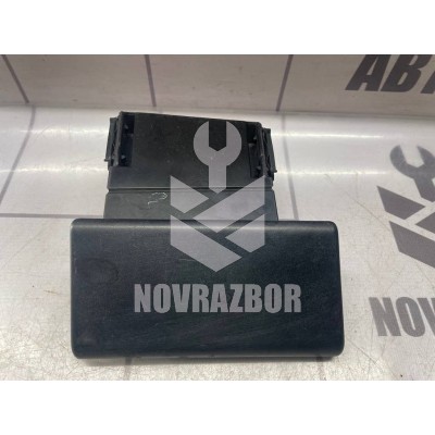 Бардачок VW Passat  B3  1988-1993