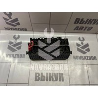 Блок предохранителей VW Passat  B3  1988-1993
