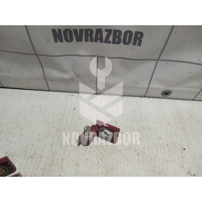 Петля двери VW Passat  B3  1988-1993