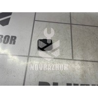 Крючок для одежды VW Passat  B3  1988-1993