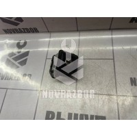 Кнопка открывания багажника VW Passat  B3  1988-1993