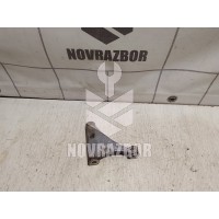 Кронштейн двигателя правый Peugeot 206 98-12