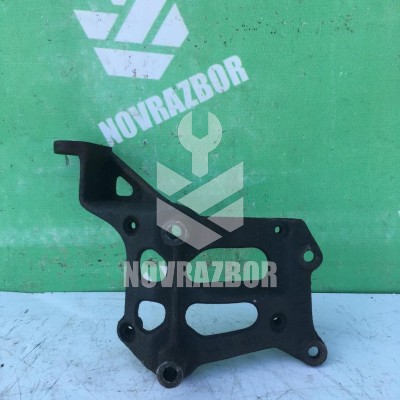 Кронштейн кондиционера Mitsubishi RVR N23W