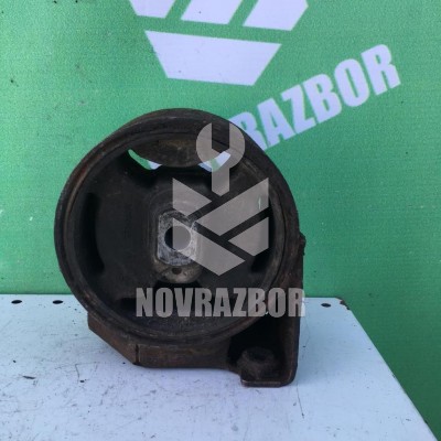 Опора двигателя правая VW Golf 2 Jetta 2 83-92