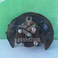 Кулак поворотный передний правый Toyota Corolla E12 2001-2006