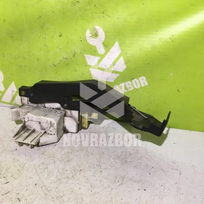 Замок двери передней правой Ford Focus 1 1998-2004