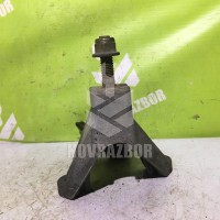 Кронштейн КПП левый Ford Focus 1 1998-2004